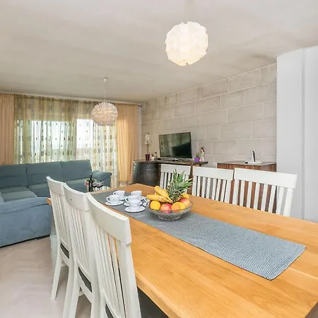 Appartement Miljenko Makarska