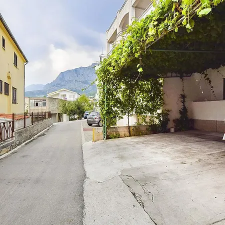 Miljenko * Makarska