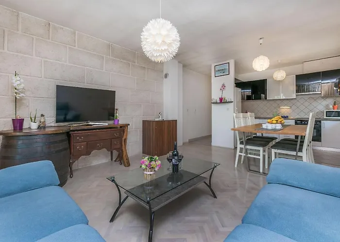 Miljenko Lägenhet Makarska