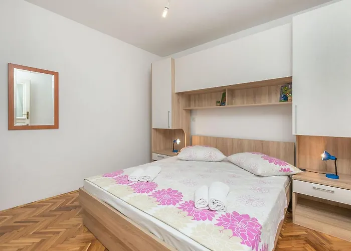 Appartement Miljenko *